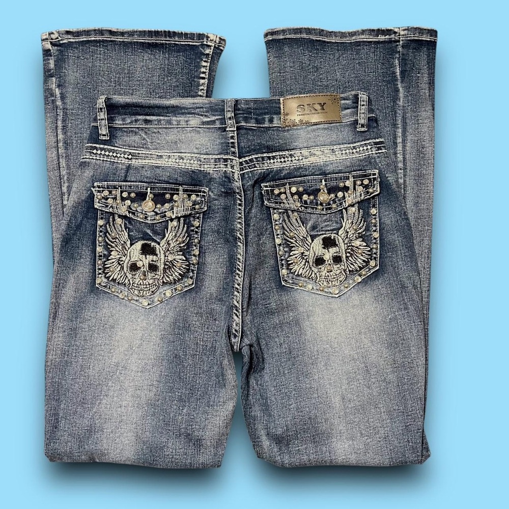 Y2K Skull Embroidered Flared Jeans Size 11 Mcbling Cybergrunge Embellished